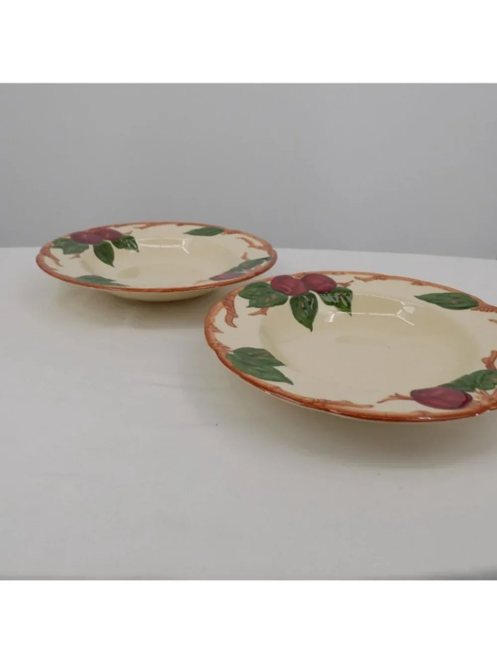 Set of 2 Franciscan Apple Rimmed Soup Bowl 8 1/2